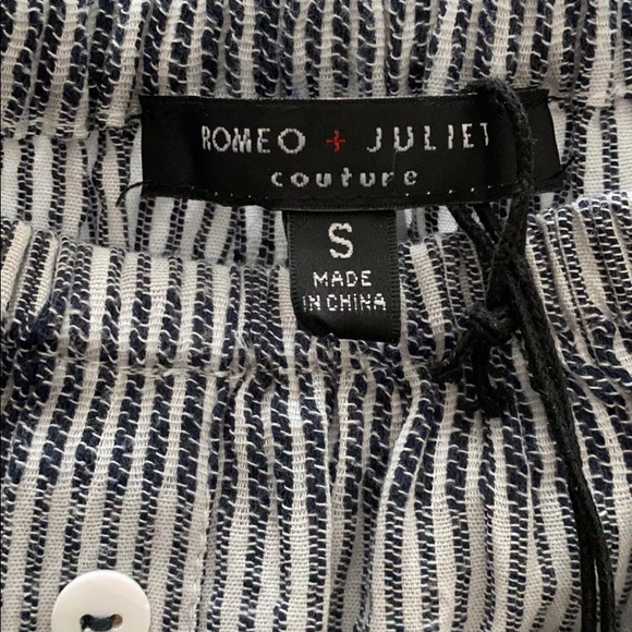 NWT Romeo Juliet White/Navy Top S - Picture 3 of 5